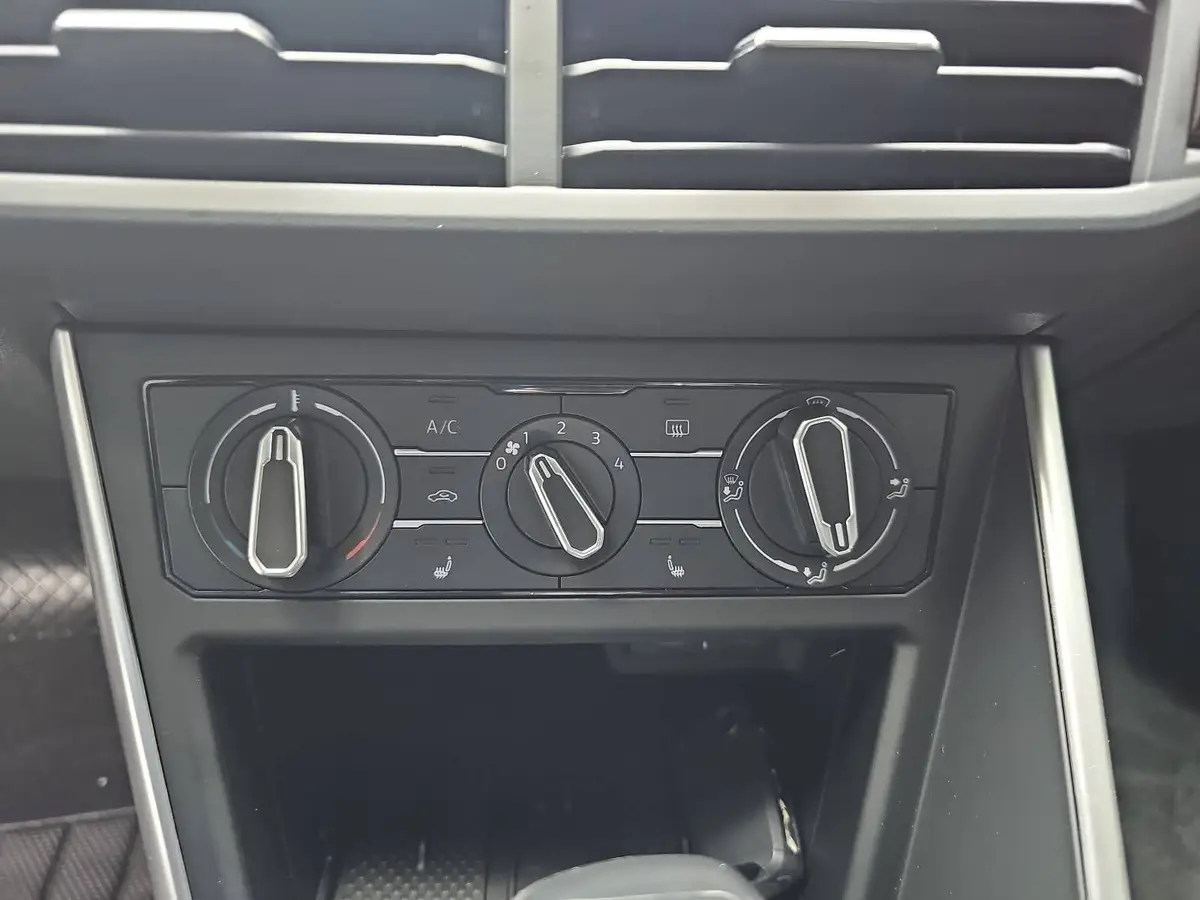 VW TAIGO 1.0 TSI DSG LIFE LED APP-CONNECT LM17