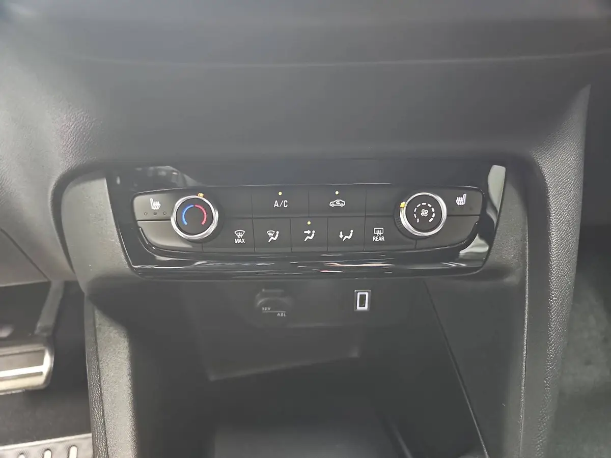 OPEL CORSA 1.2 HYBRID GS LED KOMFORT-PAKET