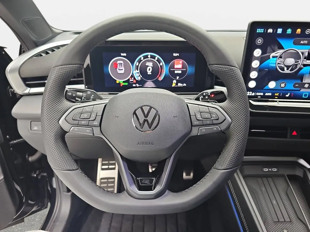 VW T-ROC 1.5 ETSI DSG R-LINE MATRIX PANO LM20