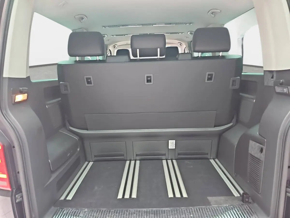 VW T6 MULTIVAN TDI DSG 4M BEHINDERTENUMBAU