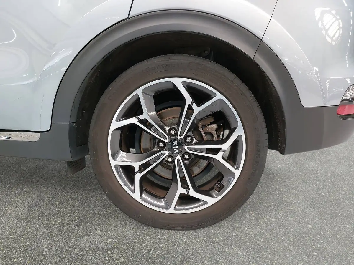 KIA SPORTAGE 1.6 T-GDI DCT GT LINE 4WD ACC AHK