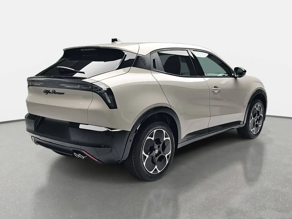 ALFA ROMEO JUNIOR IBRIDA 1.2 VGT 48V-HYBRID 21KW TI TECHNOLOGIE PAKET 18 ZOLL LM
