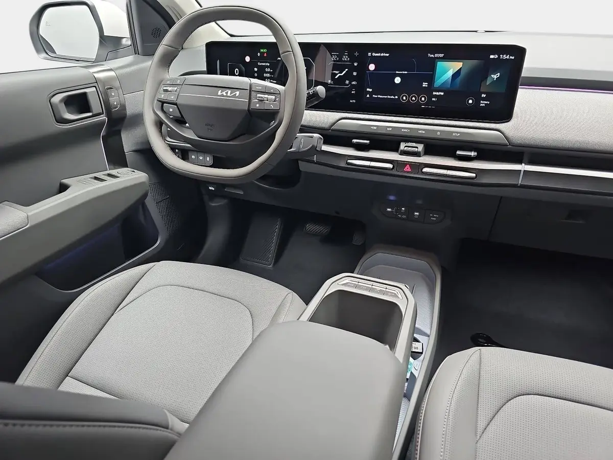 KIA EV3 81.4 KWH EARTH MJ26 WINTER BUSIN. UPGRADE DRIVEWISE-PARK DESIGN SOUND
