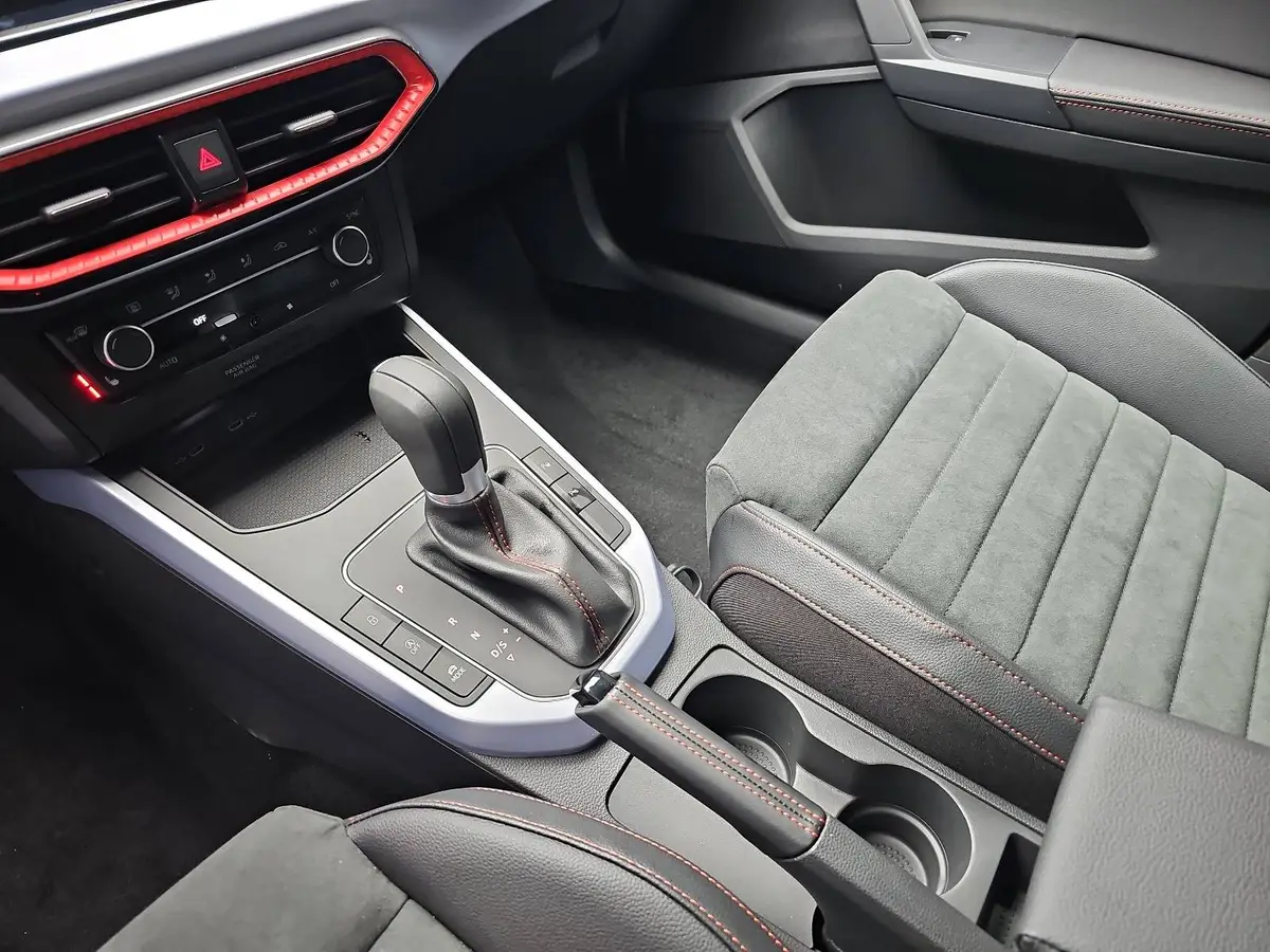 SEAT ARONA 1,0 TSI DSG FR LED AUDIO DINAMICA P-ASSIST WIN