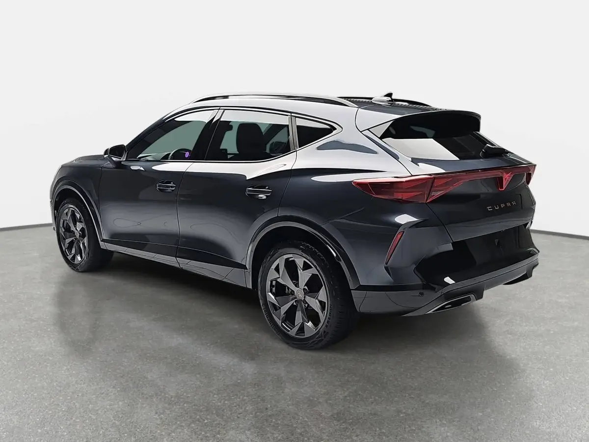 CUPRA FORMENTOR 1.5 ETSI DSG NAVI LED-MATRIX PANO EL.HECKK. ACC KA