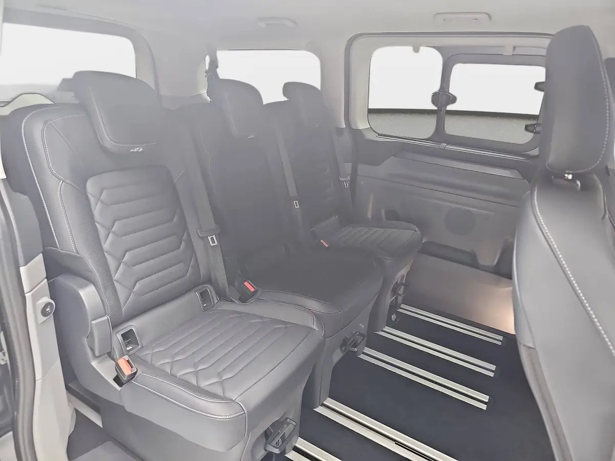 FORD TOURNEO CUSTOM 2.0 ECOBLUE AUTO. L1 TITANIUM X NAVI LED AHK