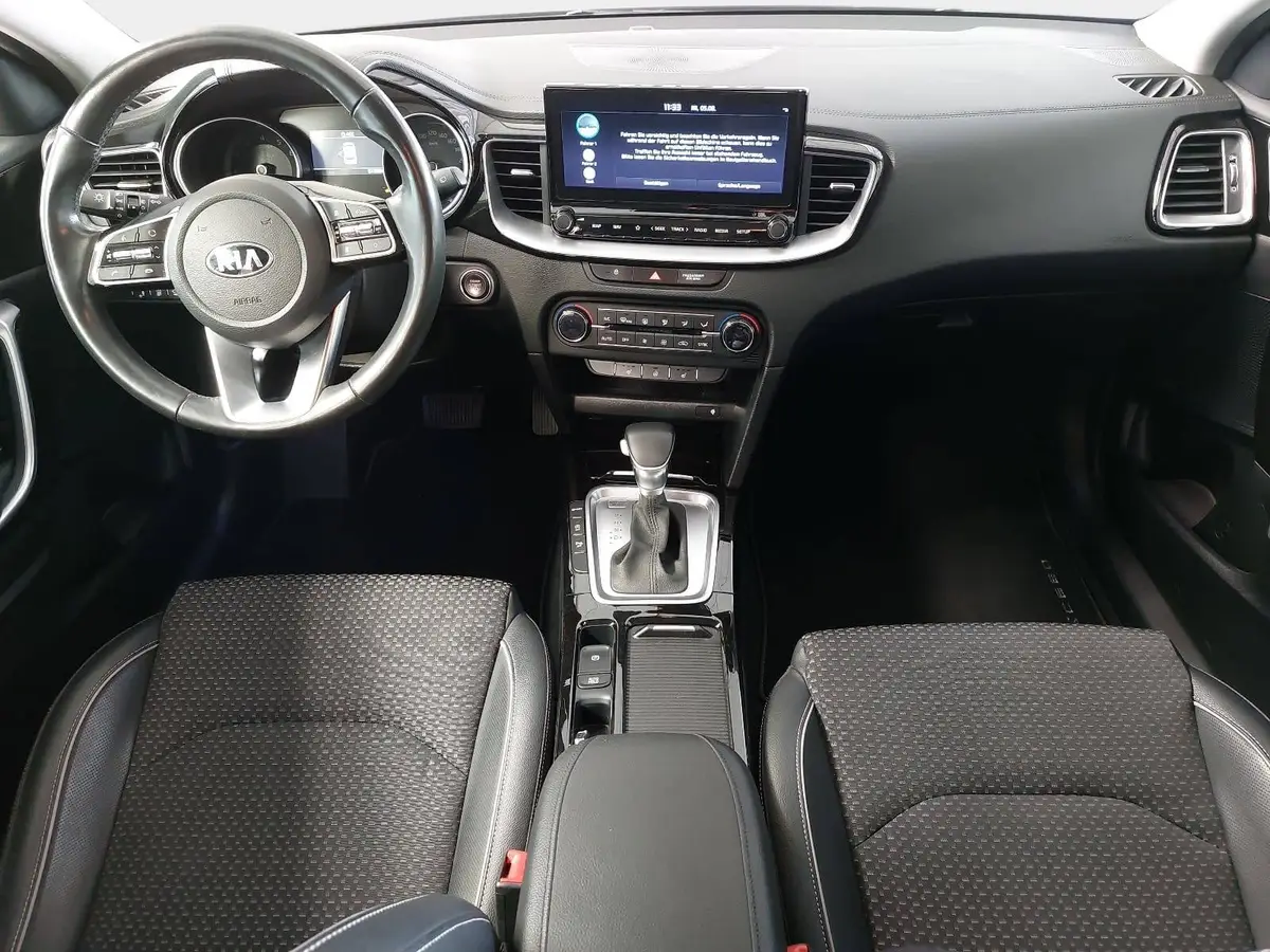 KIA CEED 1.4 T-GDI DCT SPIRIT LED ACC WINTER DAB