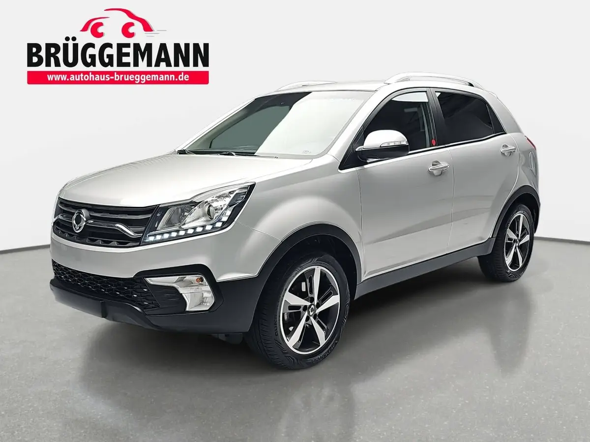 SSANGYONG KORANDO 2.2 SAPPHIRE 4X2 GRA WINTER LM