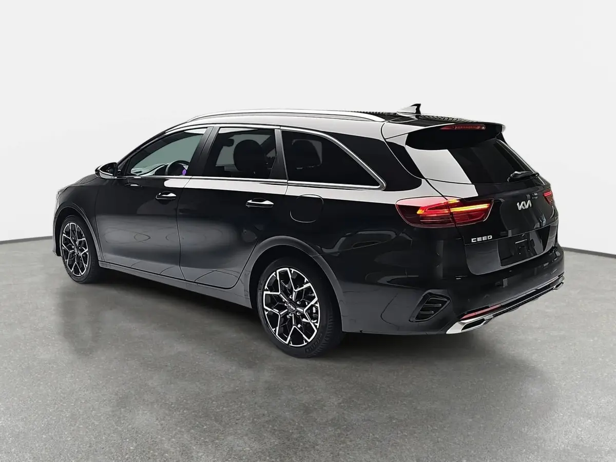 KIA CEED SW 1.5 T-GDI DCT7 GT-LINE