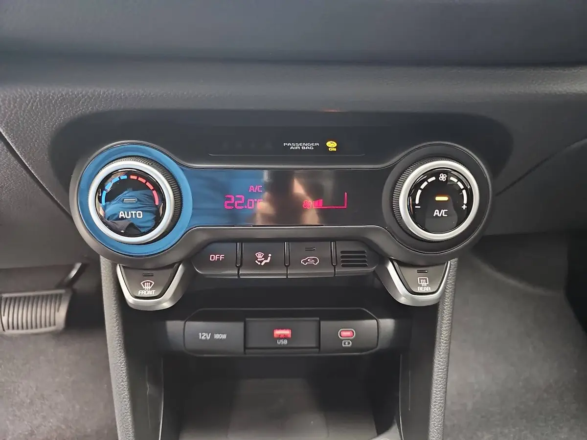 KIA PICANTO 1.0 GDI AUTO. (AMT) SPIRIT LED SITZH. NAVI KAMERA