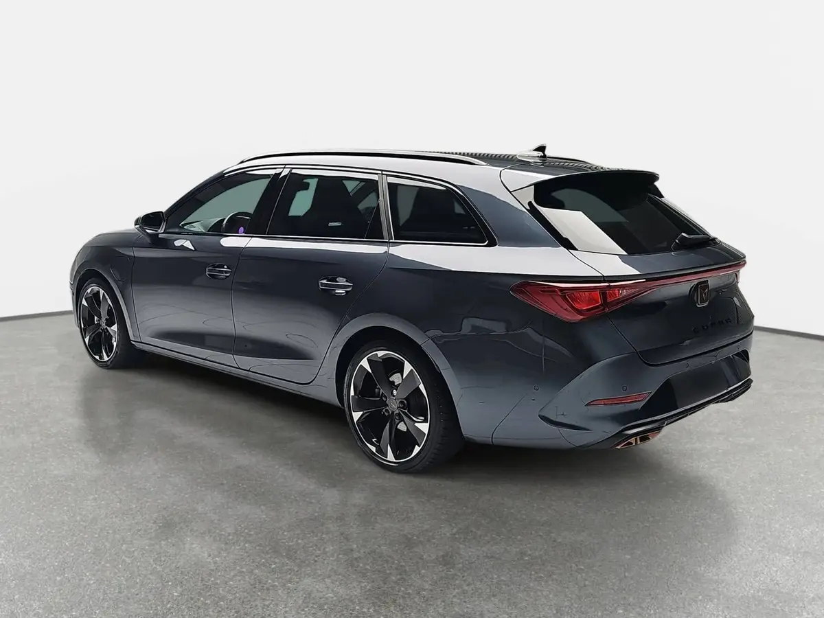CUPRA LEON ST 1.4 E-HYBRID DSG NAVI MARIX KAMERA
