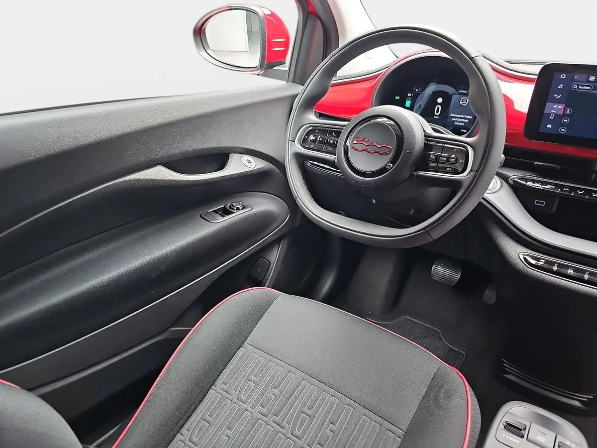FIAT 500E CABRIO ELEKTRO 23.8 KWH (RED)