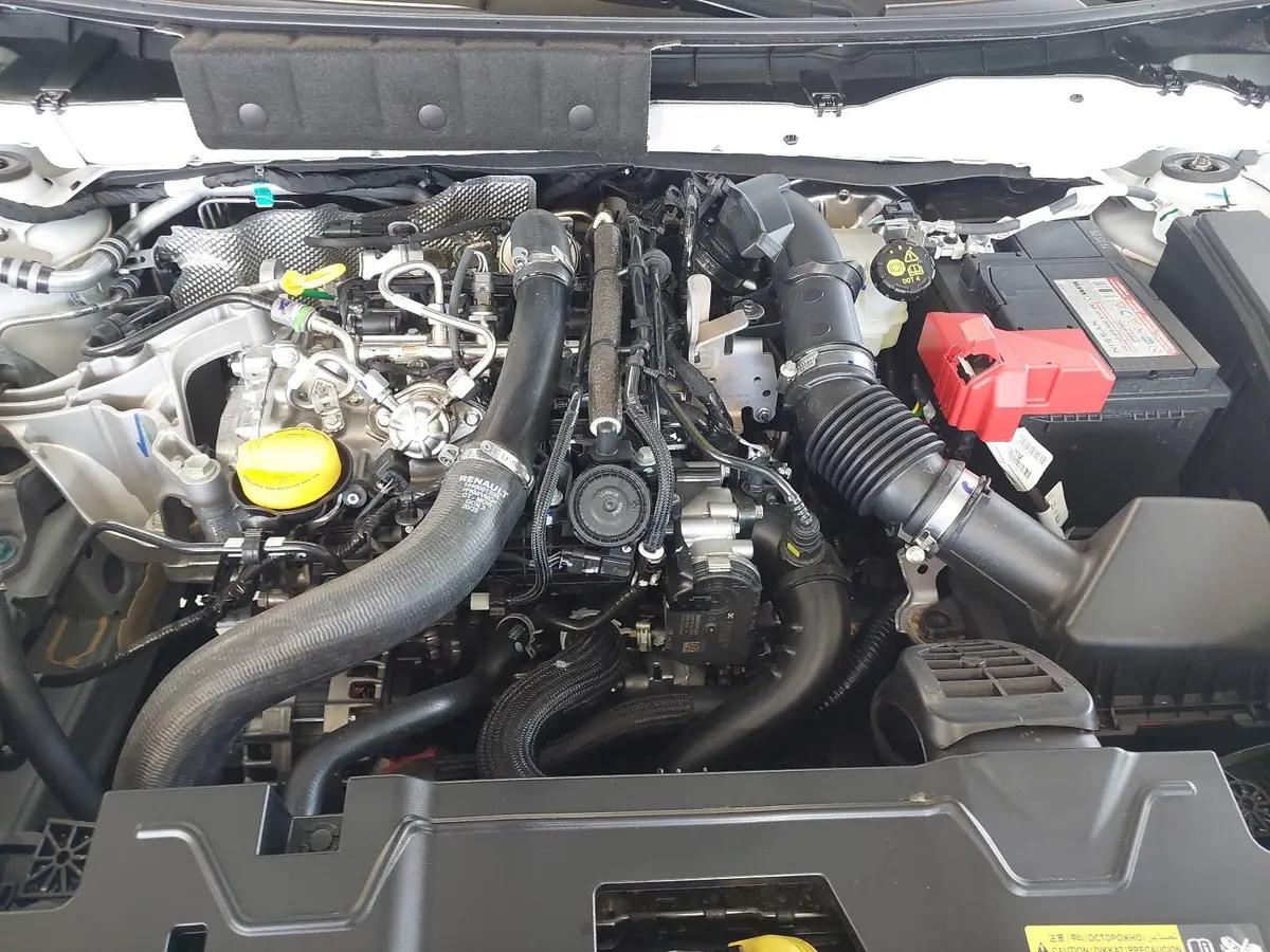 NISSAN JUKE 1.0 DIG-T 5T N-CONNECTA WINTER 2-FARBEN