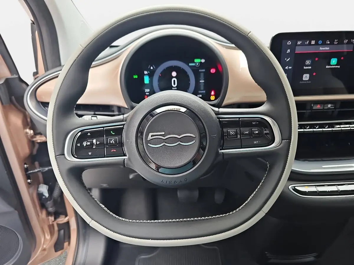 FIAT 500E ELEKTRO 42 KWH LA PRIMA