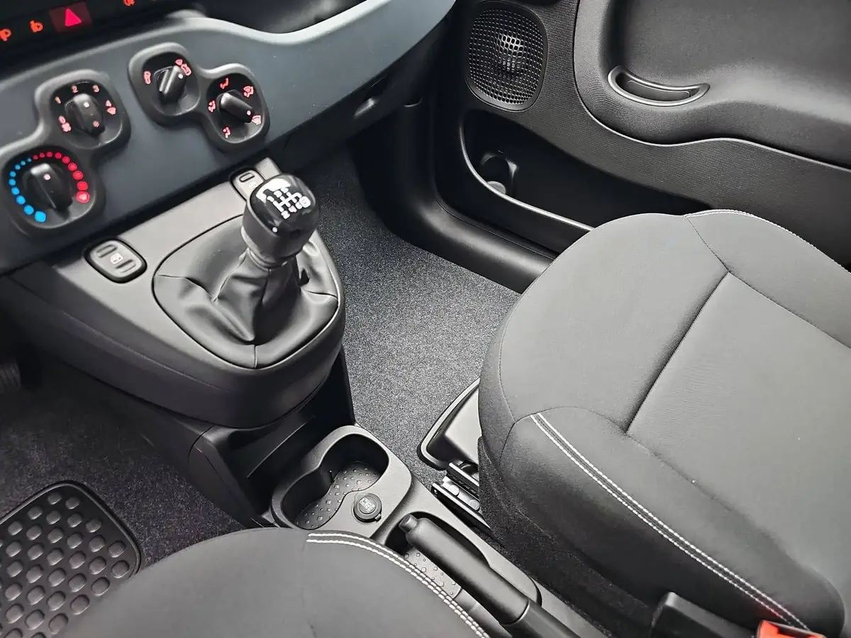 FIAT PANDA PANDINA 1.0 GSE HYBRID ICON MJ26