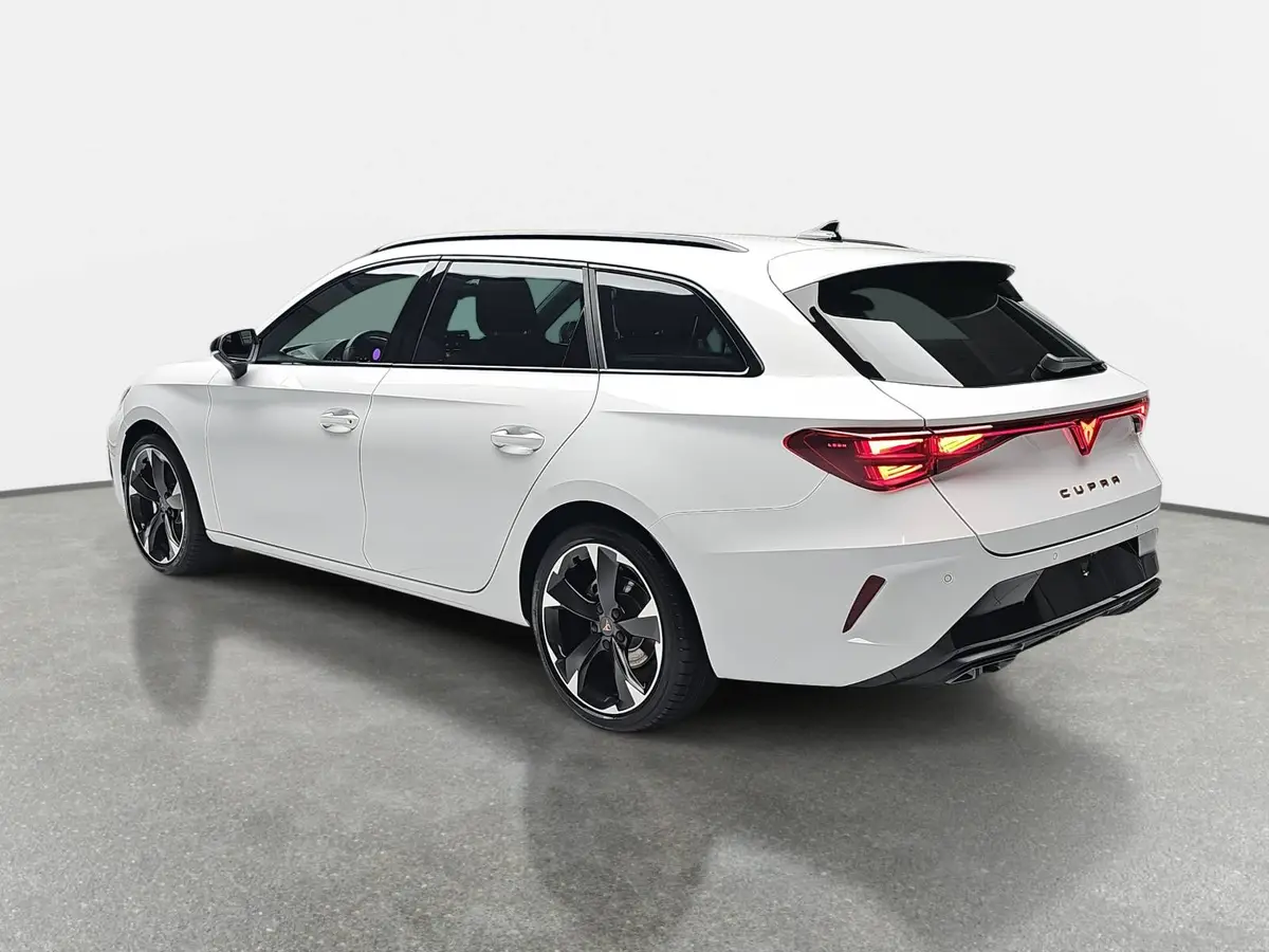 CUPRA LEON ST 1.5 ETSI DSG LED KLIMAAUTO ACC FULL-LINK EL.HECKKL
