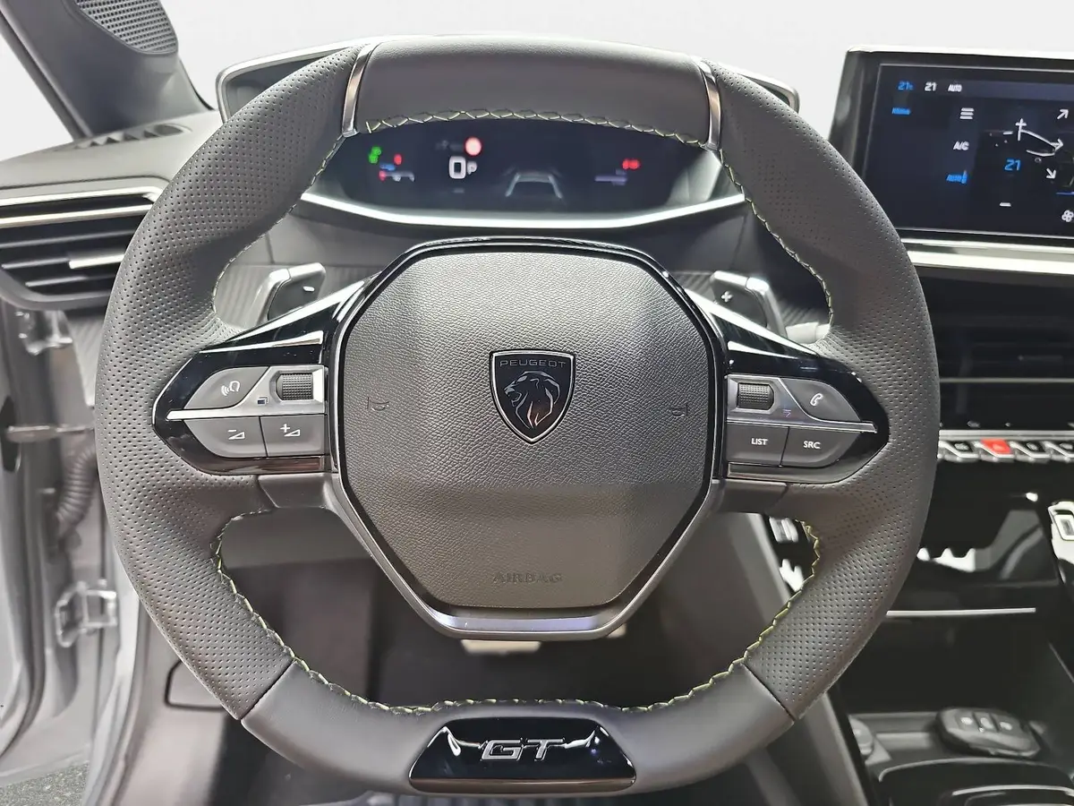 PEUGEOT 208 1.2 HYBRID 110 E-DSC6 GT KLIMA LED MIRROR-SCREEN K