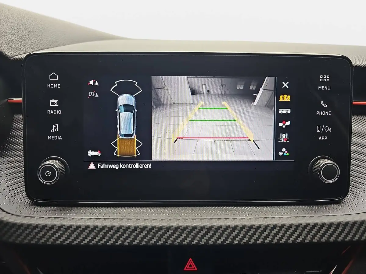 SKODA KAMIQ 1.5 TSI DSG MONTE CARLO MATRIX KAMERA AHK