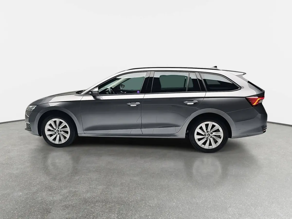 SKODA OCTAVIA COMBI 2.0 TDI DSG SELECTION AHK LM KAMERA