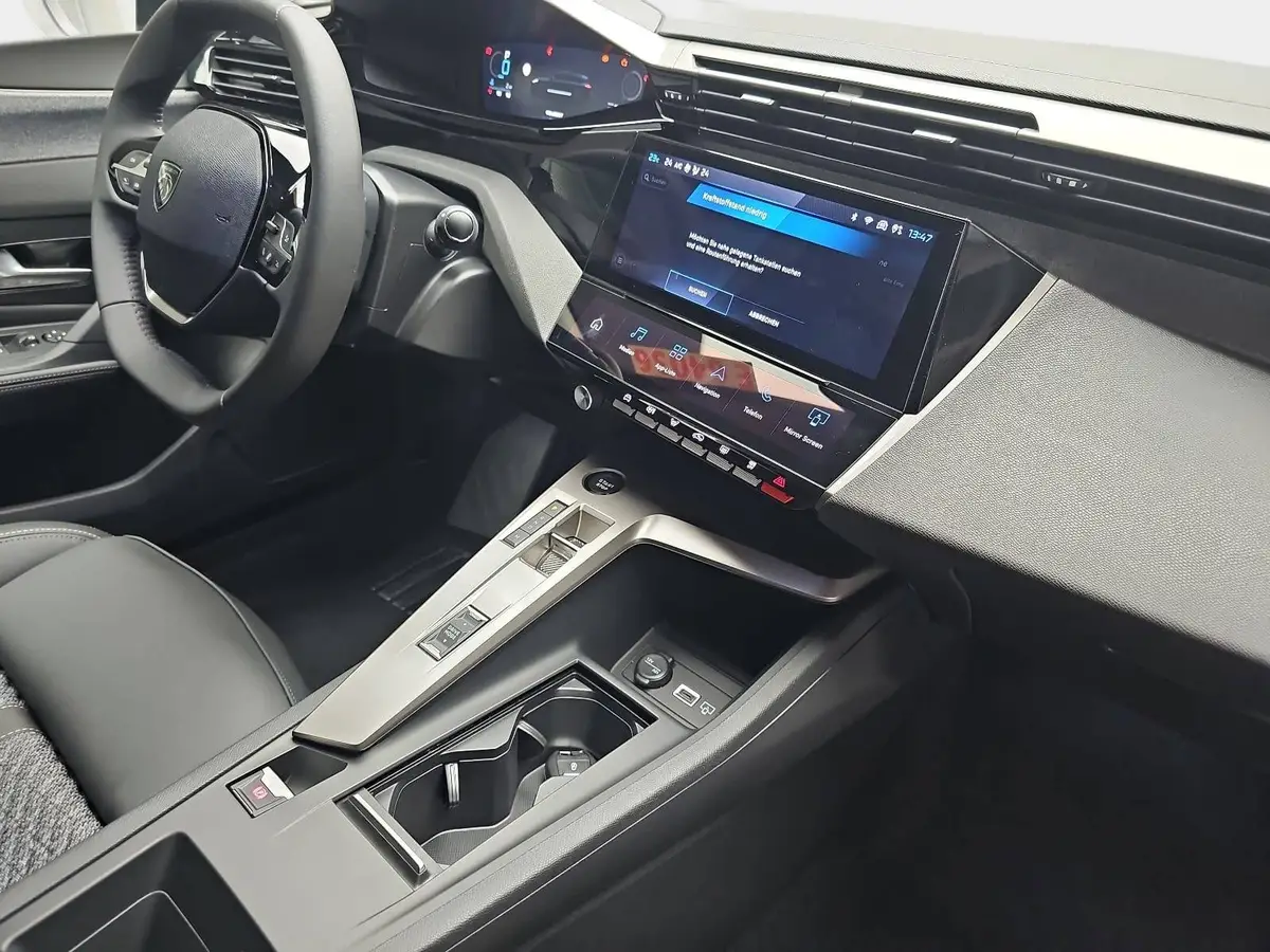 PEUGEOT 308 SW 1.2 HYBRID STYLE KOMFORT PAKET AHK LM