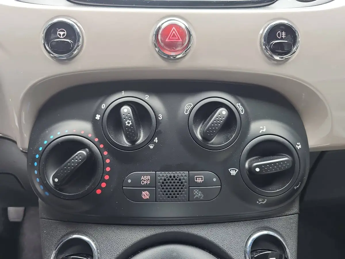 FIAT 500C 1.0 MILD HYBRID NAVI KLIMA DAB APPLE/ANDROID LM