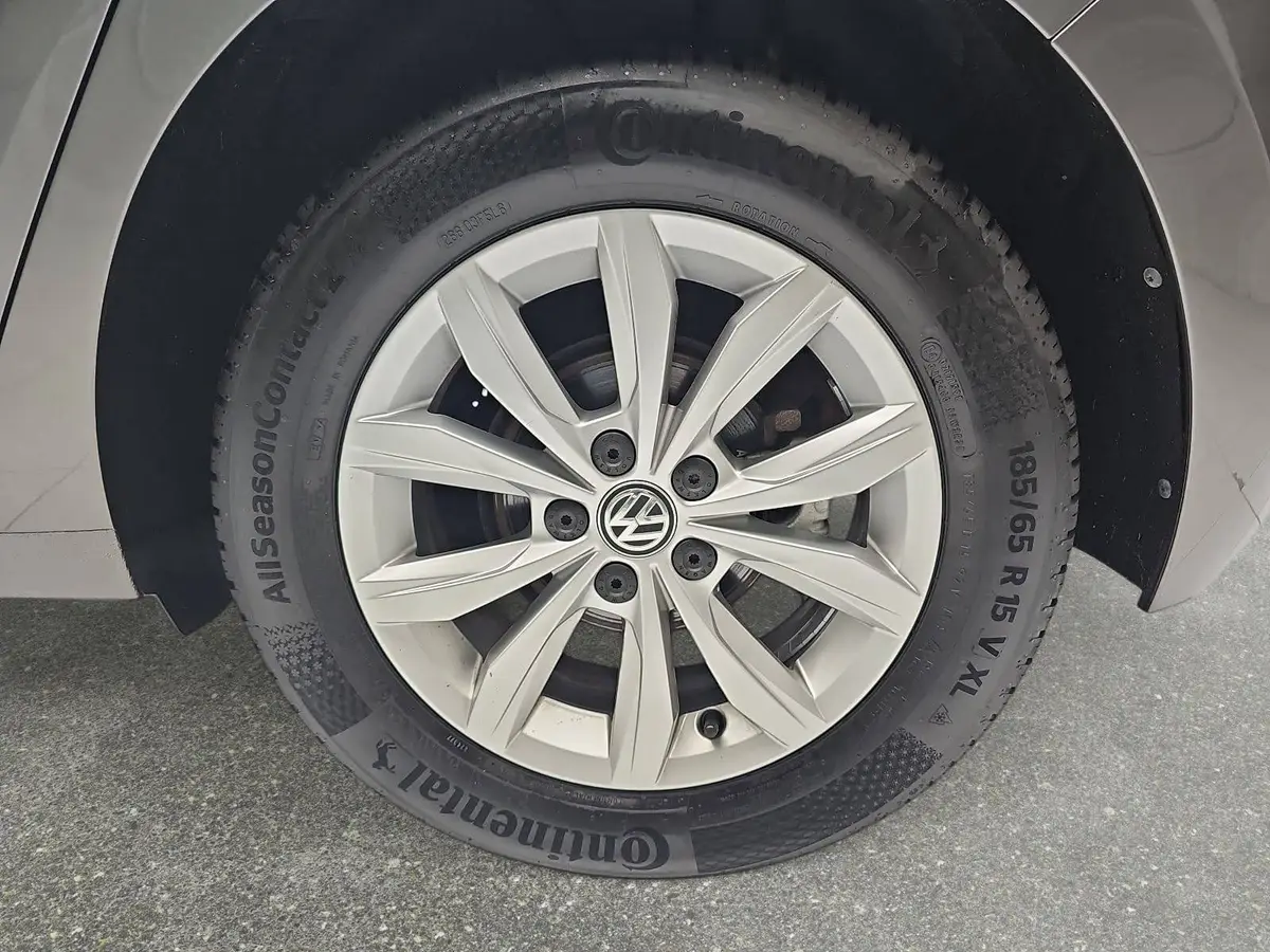 VW POLO 1.0 TSI DSG HIGHLINE NAVI PDC KAMERA