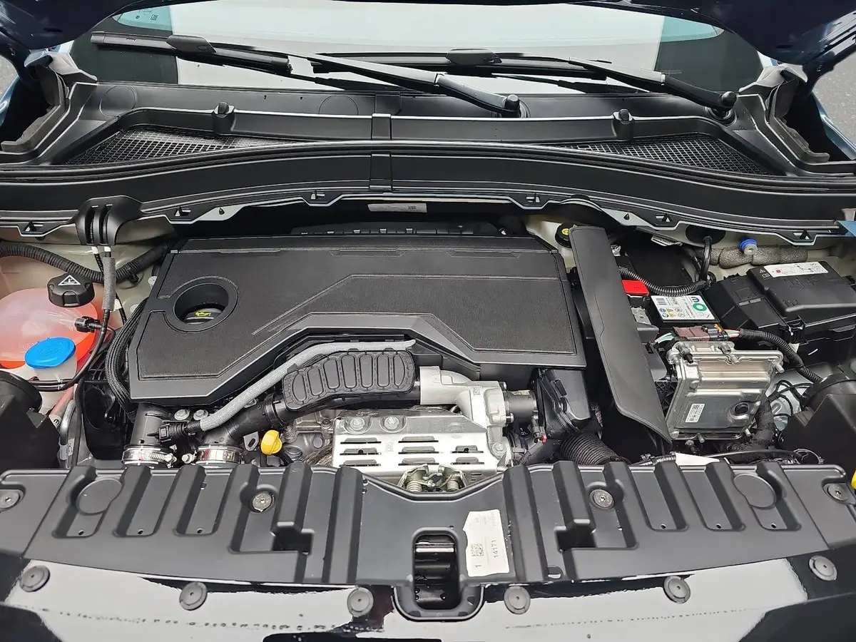 FIAT GRANDE PANDA HYBRID 1.2 EDCT LA PRIMA WINTER PAKET