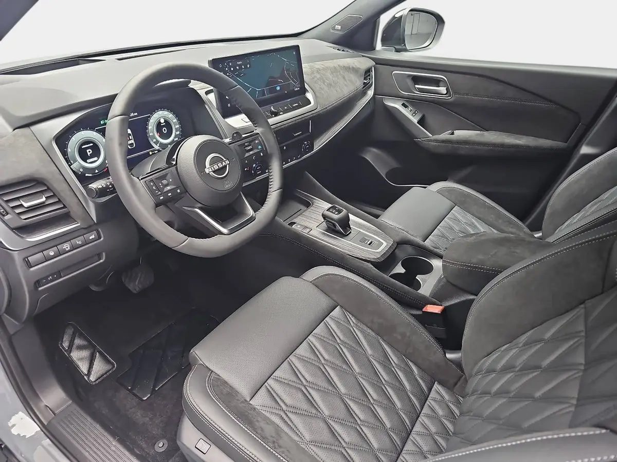 NISSAN QASHQAI 1.3 DIG-T MHEV AUTO. TEKNA PREMIUM PAKET 2-FARBEN