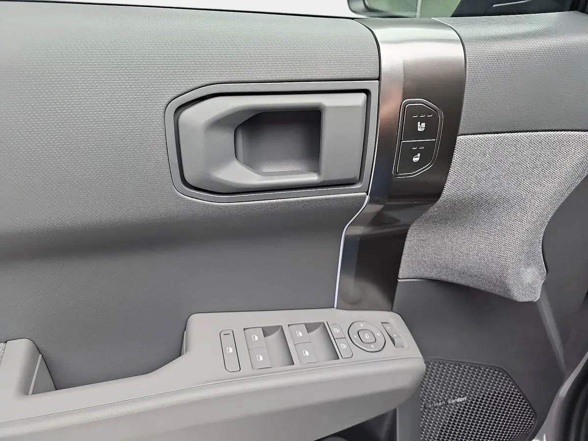 KIA EV3 81.4 KWH EARTH MJ26 WINTER BUSIN. UPGRADE DRIVEWISE-PARK DESIGN SOUND