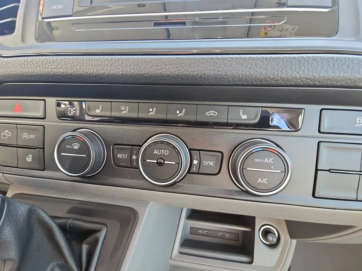 VW GRAND CALIFORNIA 2.0 TDI DSG GRAND CALIFORNIA 600 LED ACC KLIMAAUTO