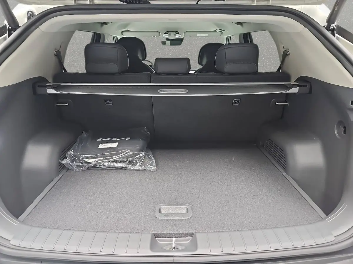 KIA EV3 58.3 KWH EARTH MJ26 WINTER-CONNECT BUSINESS UPGRADE DRIVEWISE-PARK