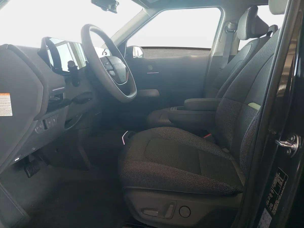 KIA EV2 42.2 KWH EARTH MJ27 4SITZE WINTER-CON 22KW-AC TECHN DRIVEW-PARK DESIGN