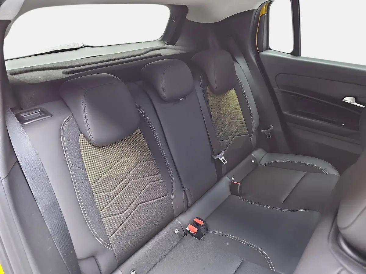 JEEP AVENGER ELEKTRO SUMMIT NAVI