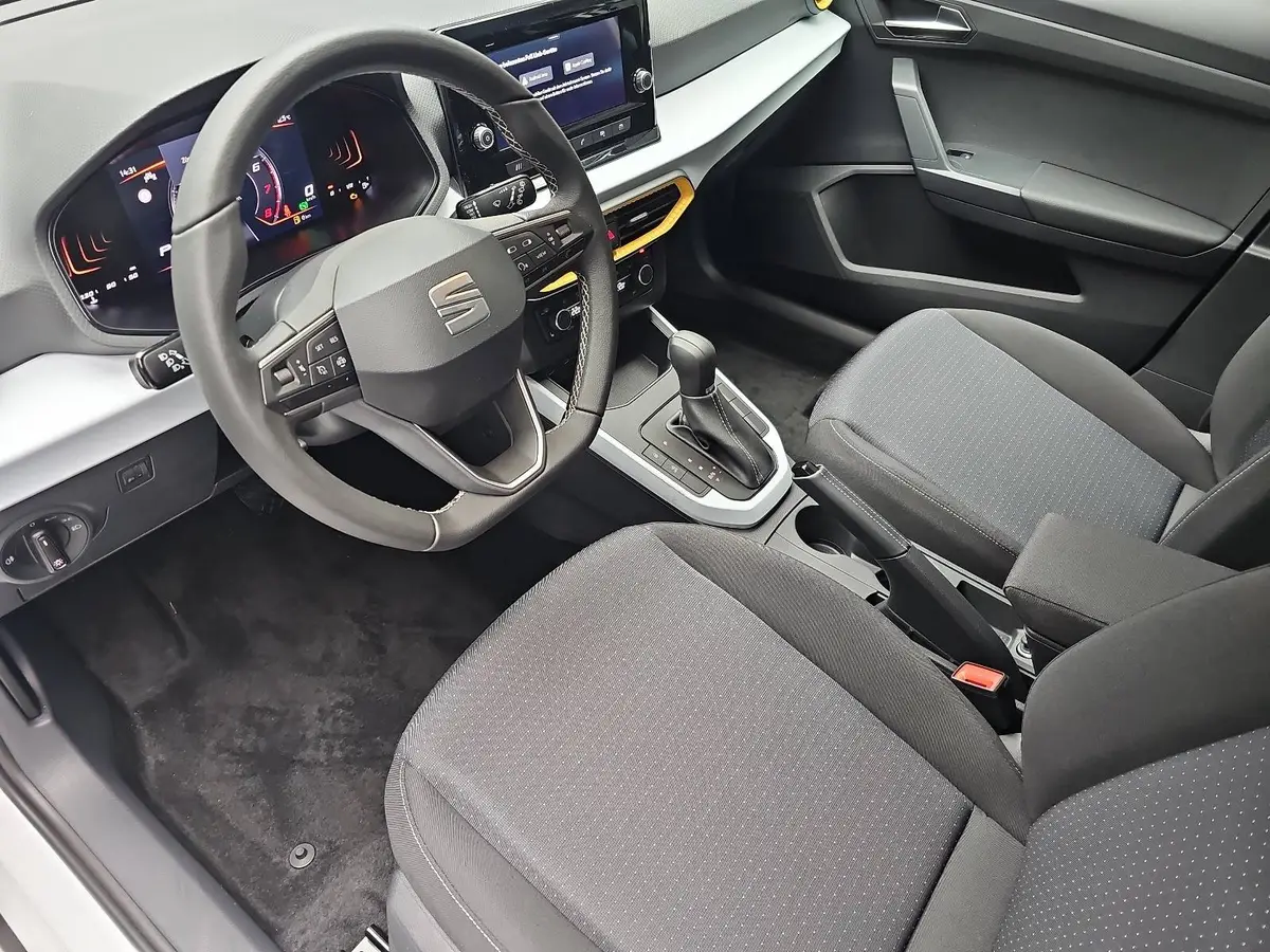 SEAT ARONA 1.0 TSI DSG STYLE LED KLIMAAUTO SMARTLINK PDC LM16