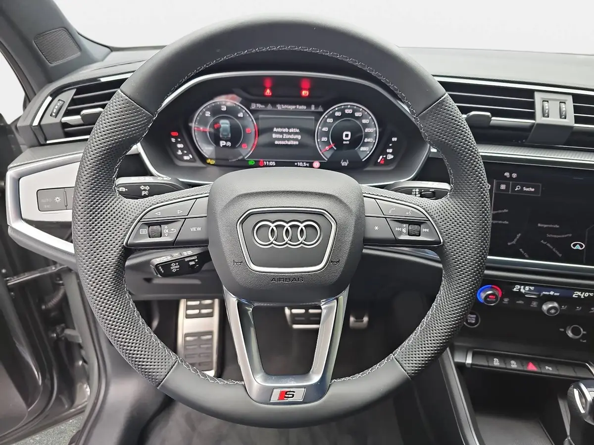 AUDI Q3 35 TDI S-TRONIC S LINE NAVI LED PANO ACC BLACK+ KA