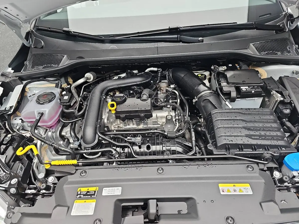 SEAT ARONA 1,0 TSI DSG FR LED AUDIO ACC DINAMICA P-ASSIST WIN