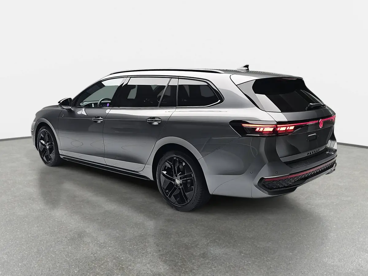 VW PASSAT VARIANT 2.0 TDI DSG R-LINE NAVI LED-MATRIX ACC PANO BLACK 