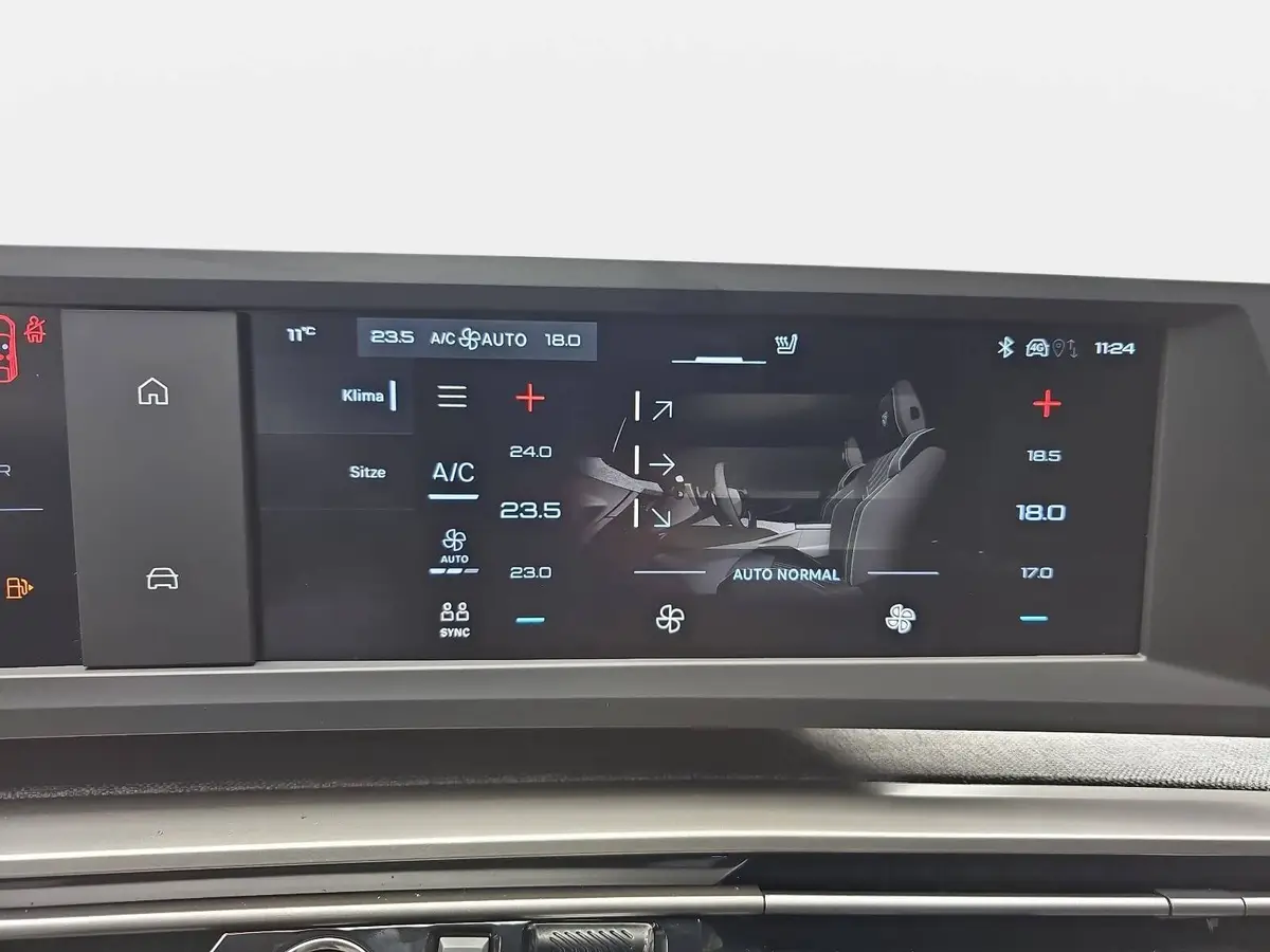 PEUGEOT 3008 1.2 HYBRID 145 E-DSC6 ALLURE LED DAB WINTER AHK LM