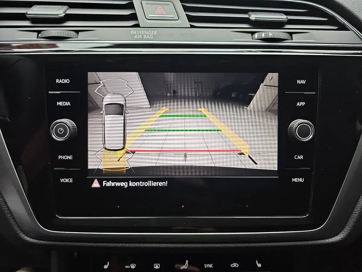 VW TOURAN 1.5 TSI DSG COMFORTLINE NAVI LED ACC SPUR WINTER 7