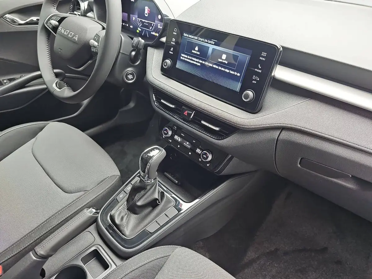 SKODA FABIA 1.0 TSI DSG 130 JAHRE LED KAMERA LM