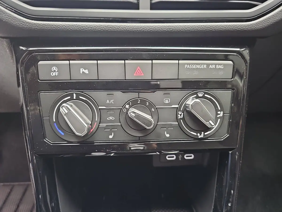 VW T-CROSS 1.0 TSI DSG LIFE LED APP-CONNECT LM