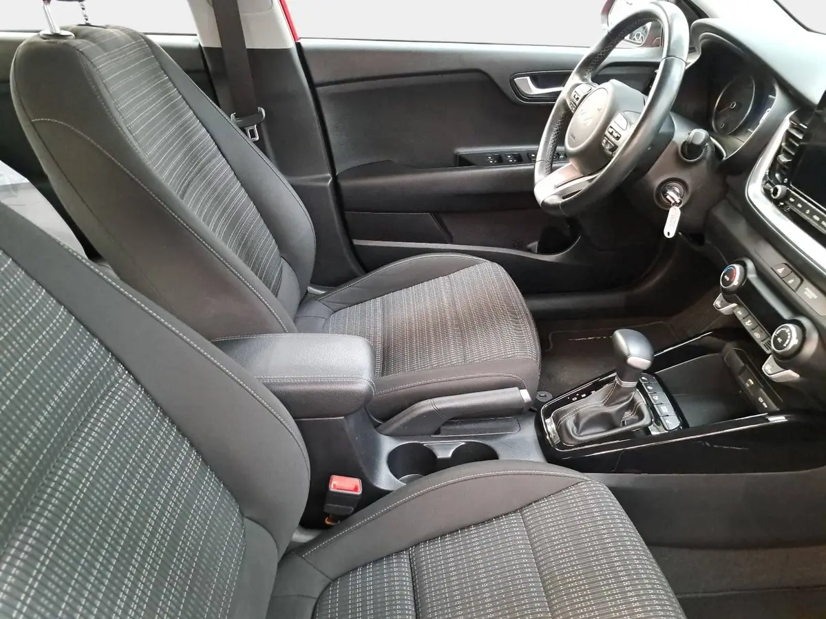 KIA STONIC 1.0 T-GDI 100 DCT VISION MJ22 NAVI