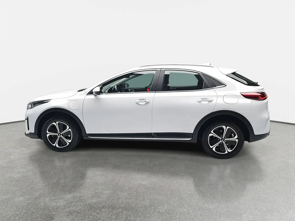 KIA XCEED 1.6 PLUG-IN-HYBRID DCT6 VISION KOMFORT NAVI