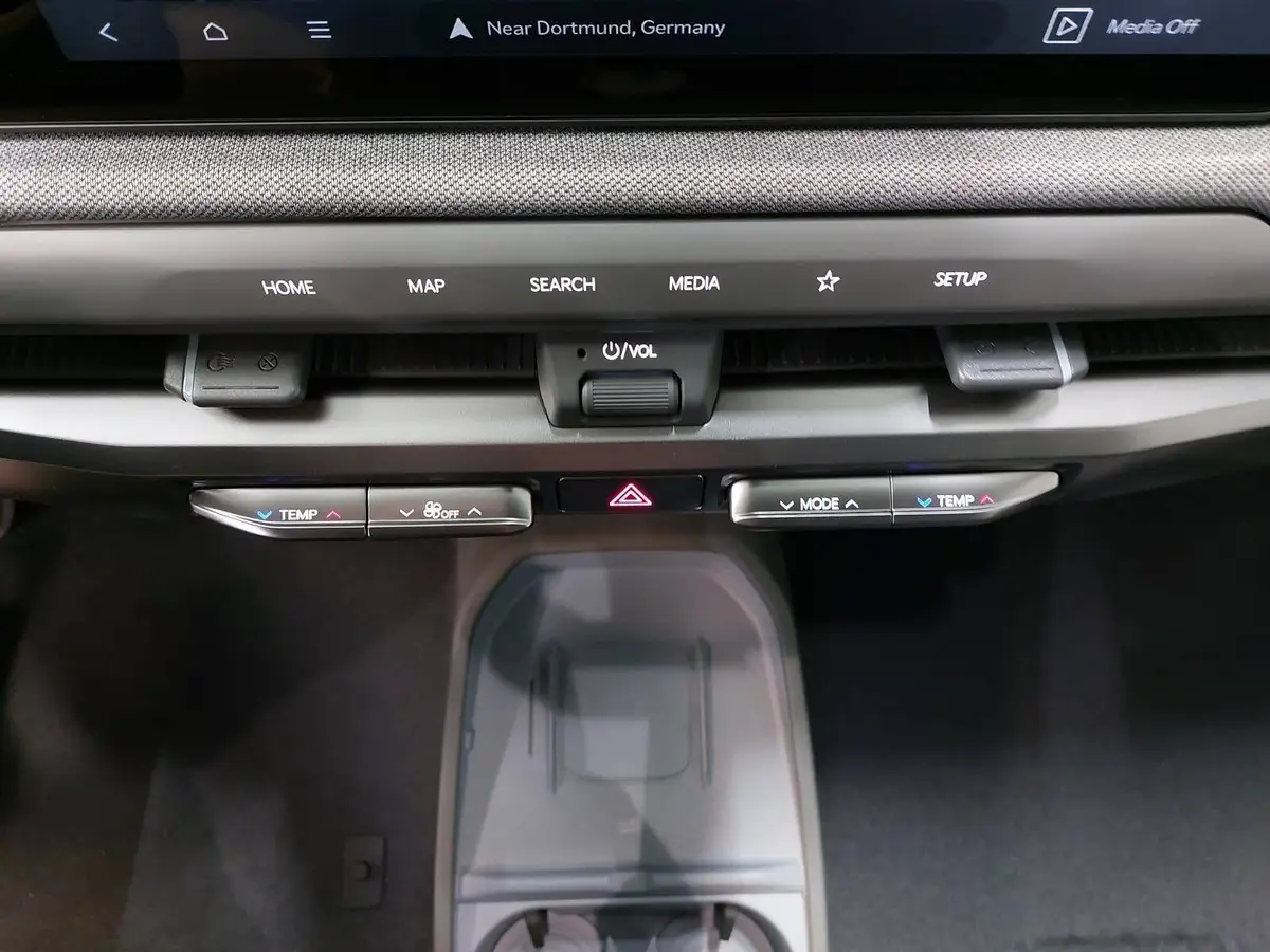 KIA EV3 58.3 KWH EARTH MJ26 WINTER-CONNECT BUSINESS UPGRADE DRIVEWISE-PARK