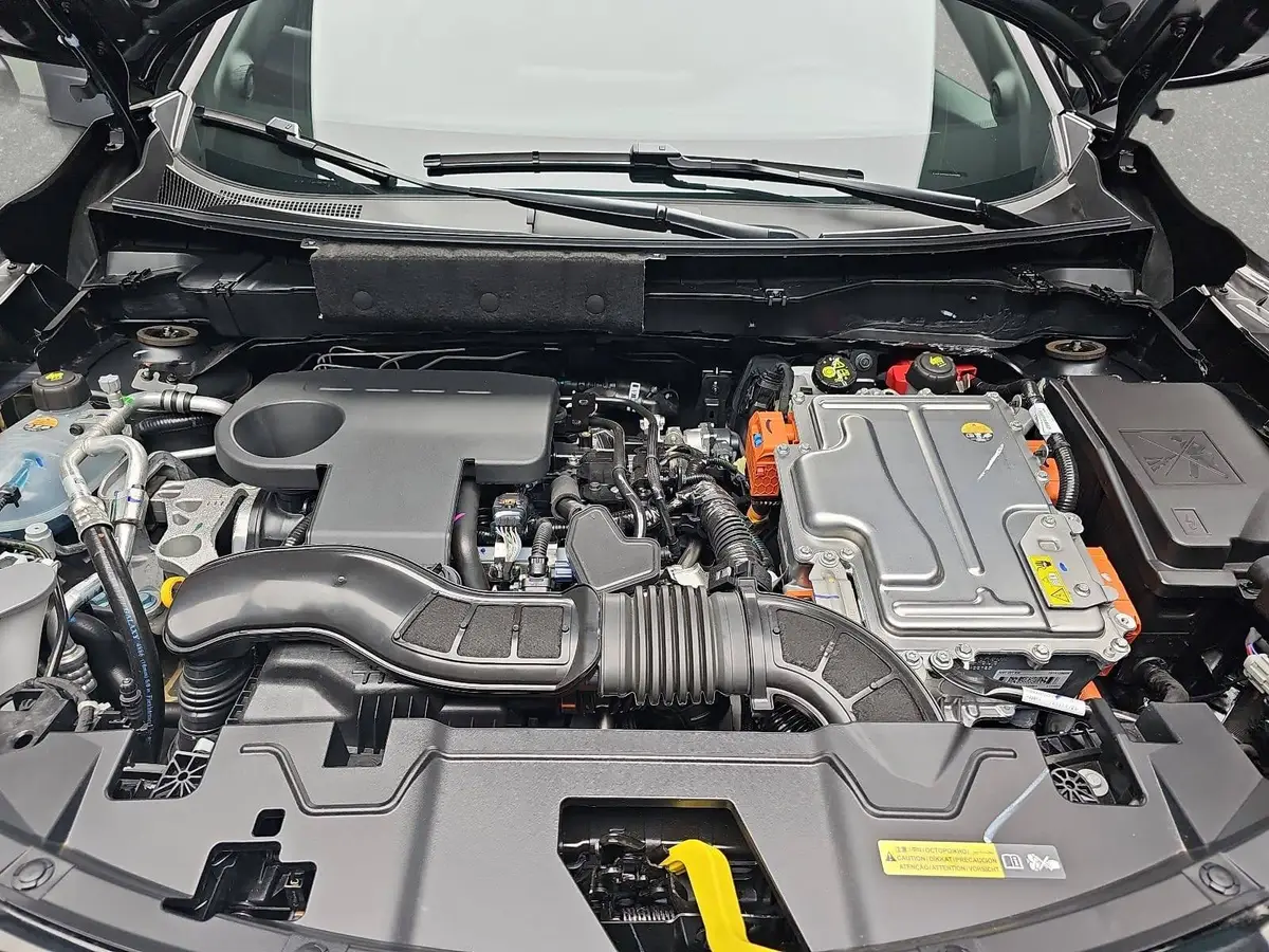 NISSAN JUKE 1.6 HYBRID AUTO. TEKNA NAVI BOSE