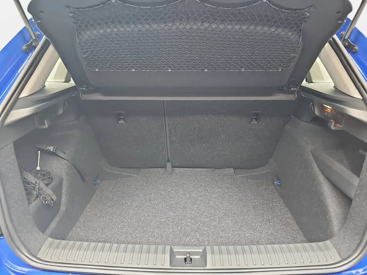 SKODA KAMIQ 1.0 TSI CLASSIC LED KLIMAAUTO PDC