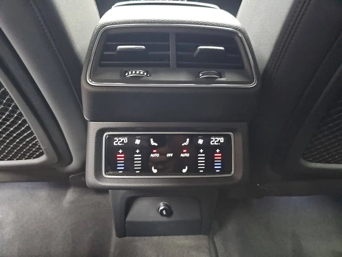 AUDI Q8 E-TRON 50 QUATTRO ADVANCED NAVI LED LM20