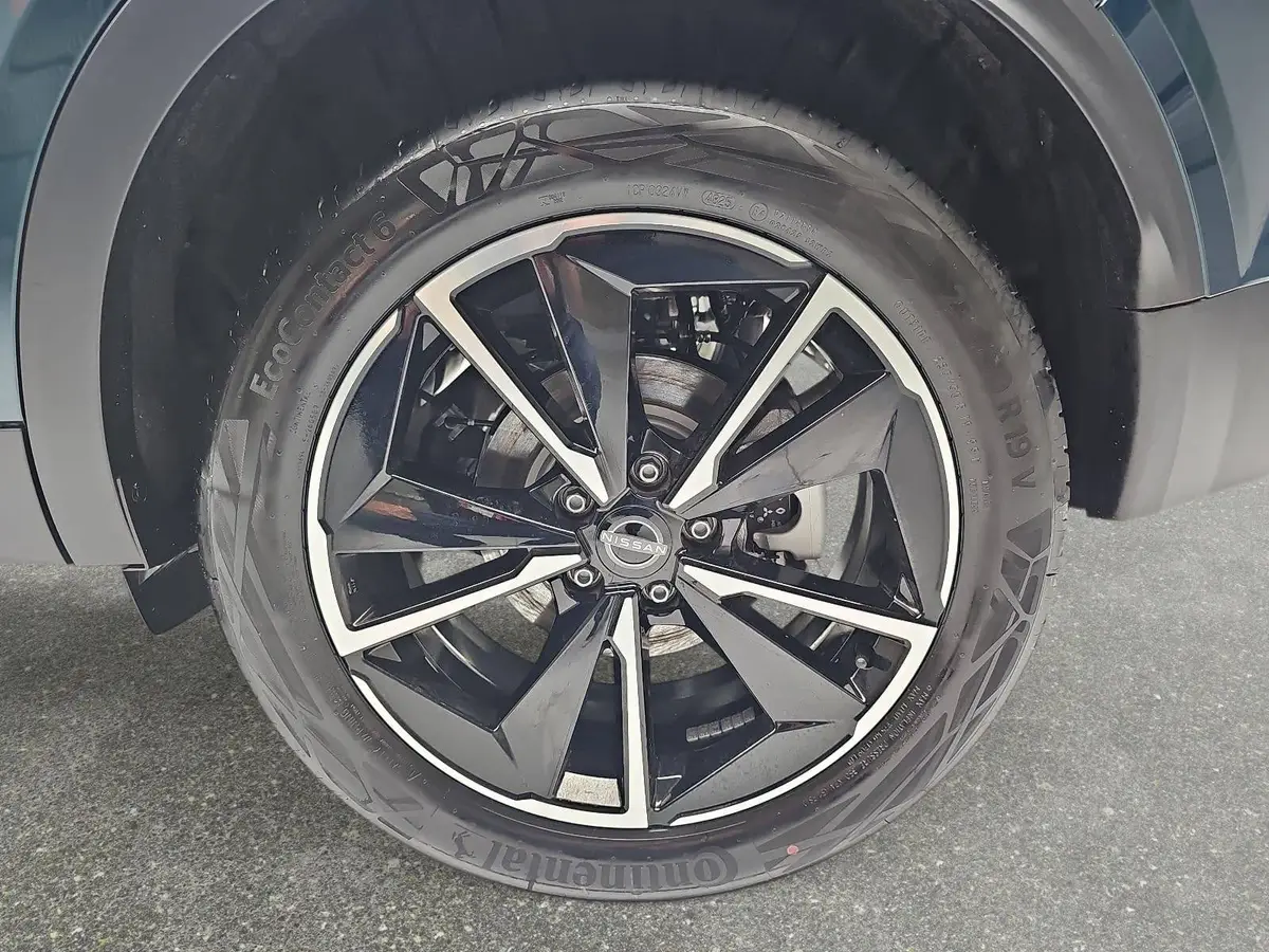 NISSAN QASHQAI 1.3 DIG-T X-TRONIC TEKNA NAVI LED