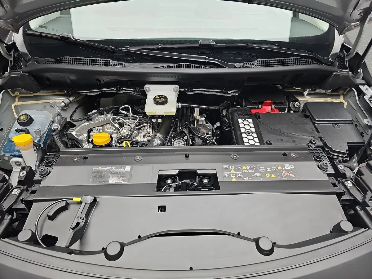 NISSAN TOWNSTAR KOMBI 1.3 DIG-T L2 2.3T TEKNA 7-SITZER