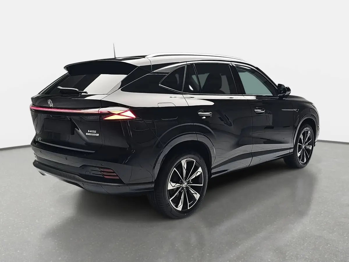 MG HS 1.5 HYBRID+ MY25.5 LUXURY LEDER 360-GRAD-KAMERA 19-ZOLL-LM